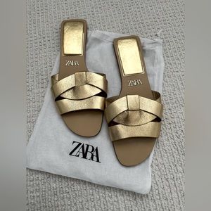 Zara Low Heeled Crossed Leather Gold Sandals Size- 40 / 9 US